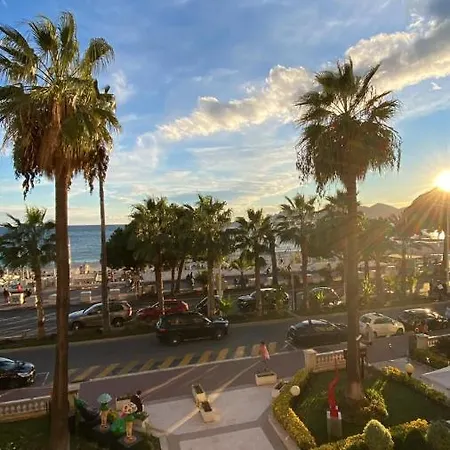 Relais De La Reine Croisette * Канны